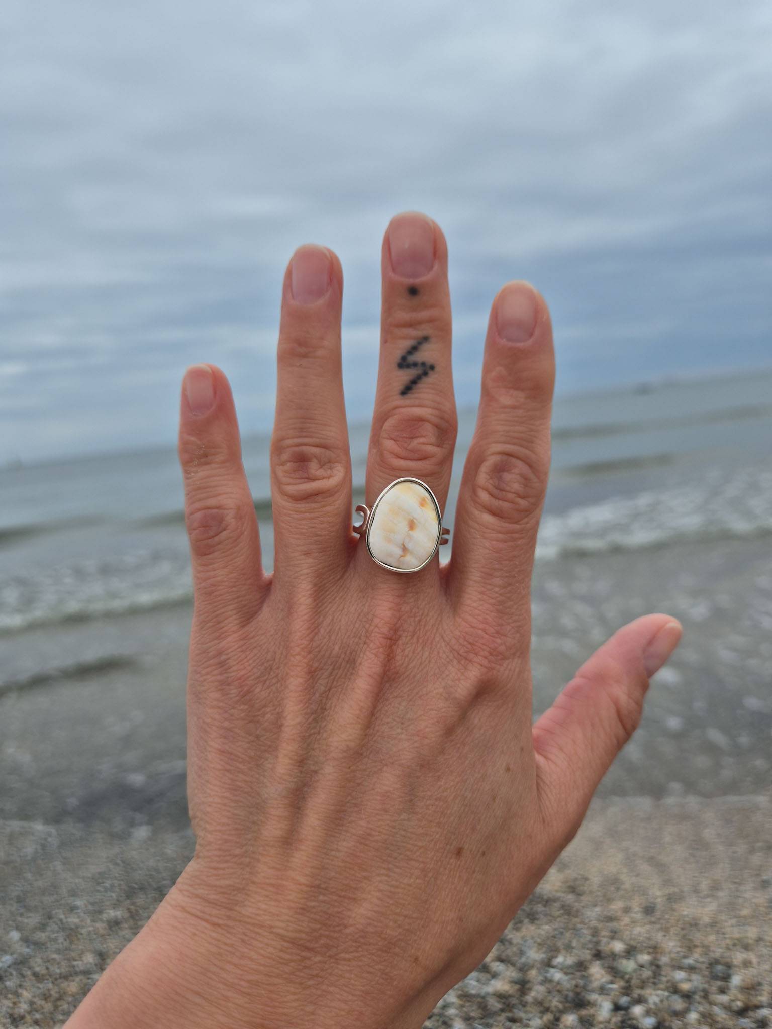 Pierścionek Shell L 114 - obrazek 3